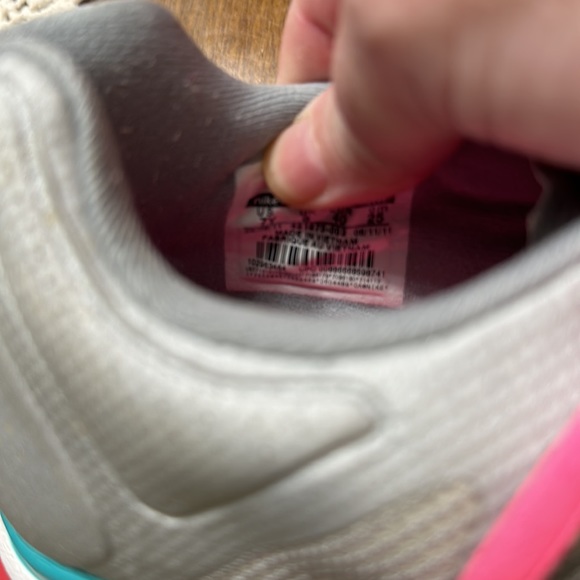 Nike Air Max - Picture 2 of 7